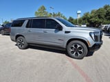 2026 GMC Yukon XL - Preview 12