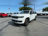 2023 Jeep Wagoneer - Preview 3