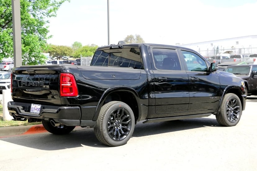 2026 Ram 1500 - Image 2