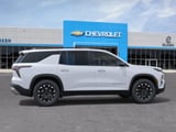 2027 Chevrolet Traverse - Preview 5
