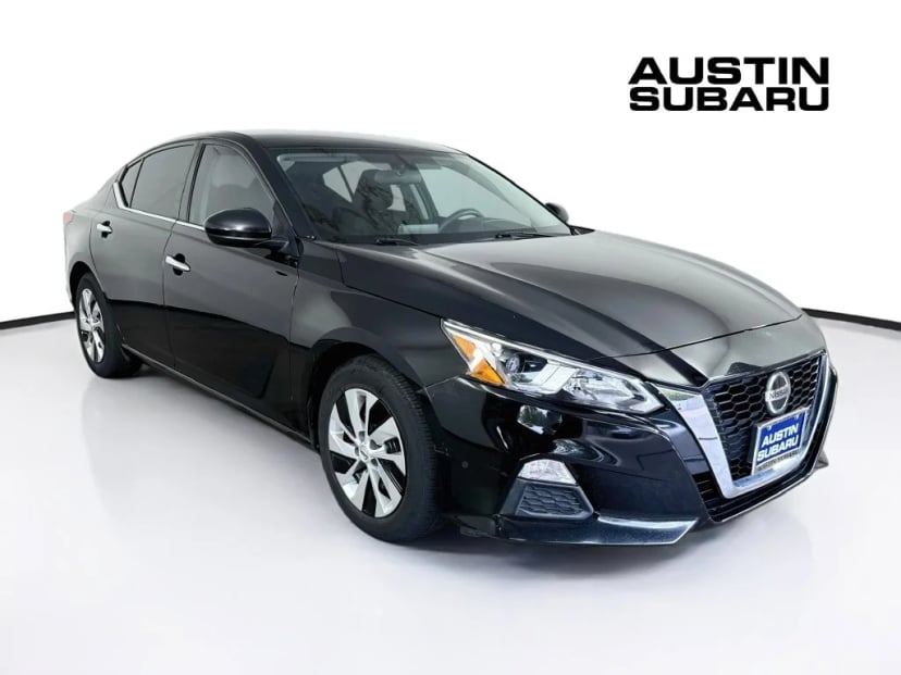 2020 Nissan Altima - Image 1