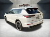 2026 Mitsubishi Outlander - Preview 3
