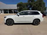 2026 Volvo XC90 - Preview 3