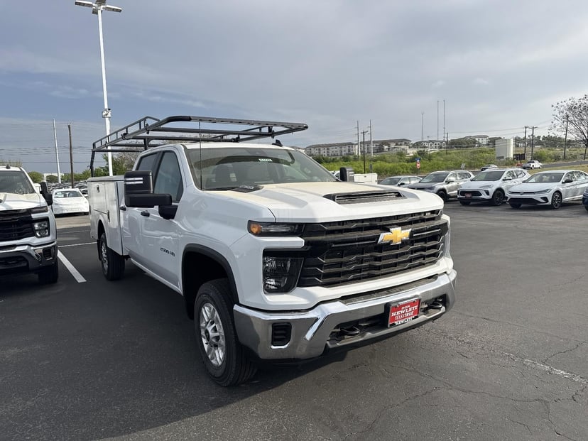 2026 Chevrolet Silverado 2500 HD - Image 2