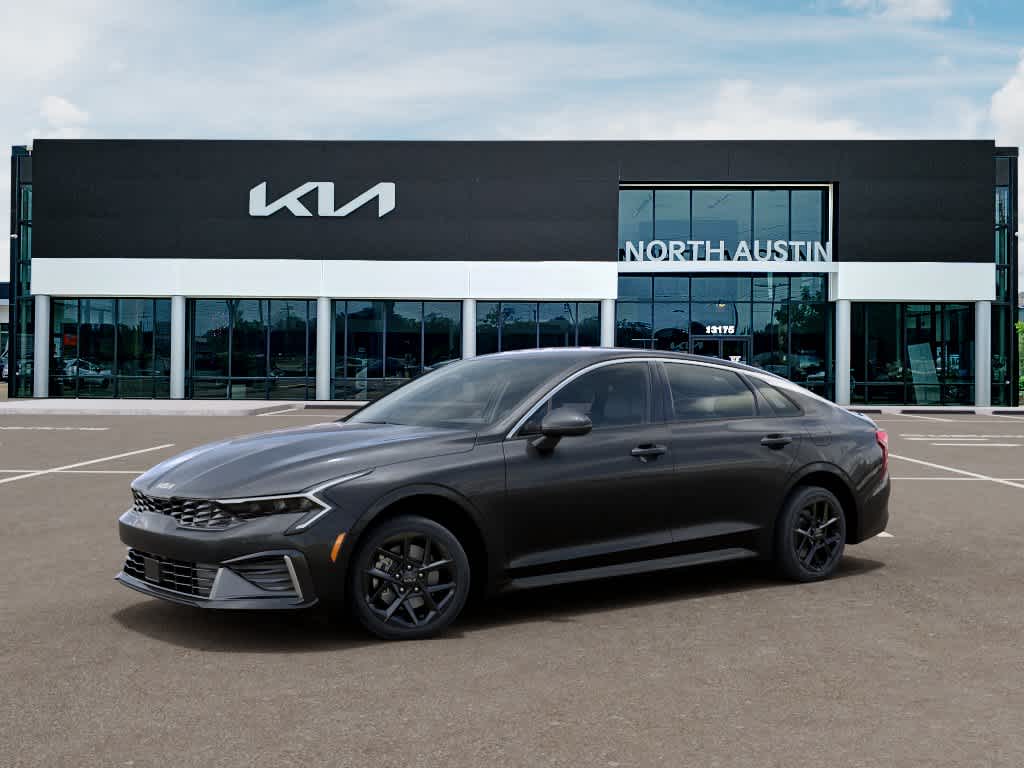 2026 Kia K5 - Image 2