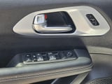 2023 Chrysler Pacifica - Preview 13