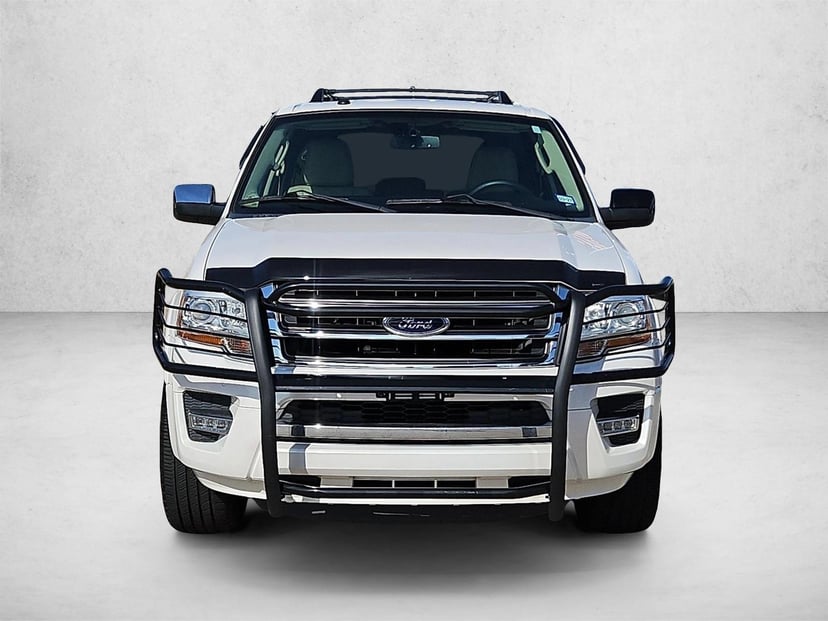 2017 Ford Expedition - Image 1