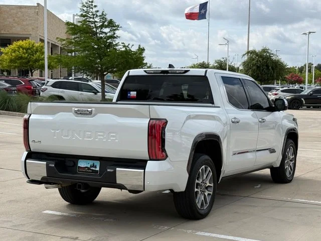 2023 Toyota Tundra Hybrid - Image 2