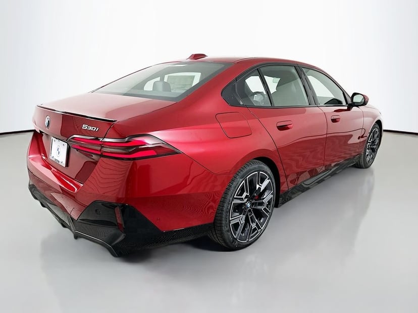 2027 BMW 5-series - Image 3
