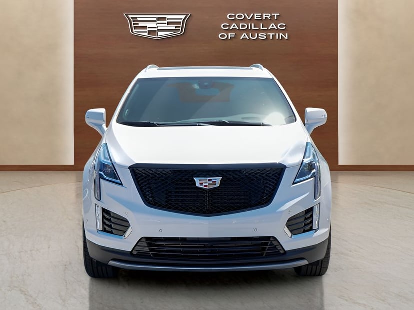 2026 Cadillac XT5 - Image 3