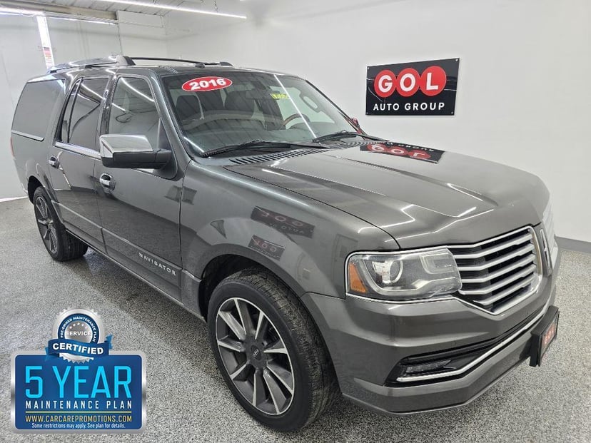 2016 Lincoln Navigator L - Image 1
