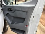 2015 Ford Transit - Preview 9