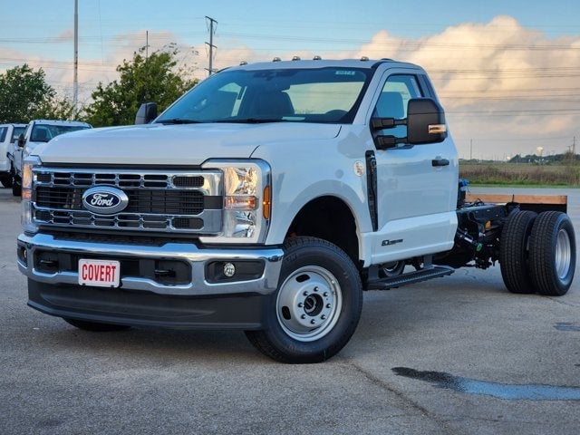 2027 Ford F-350 - Image 1