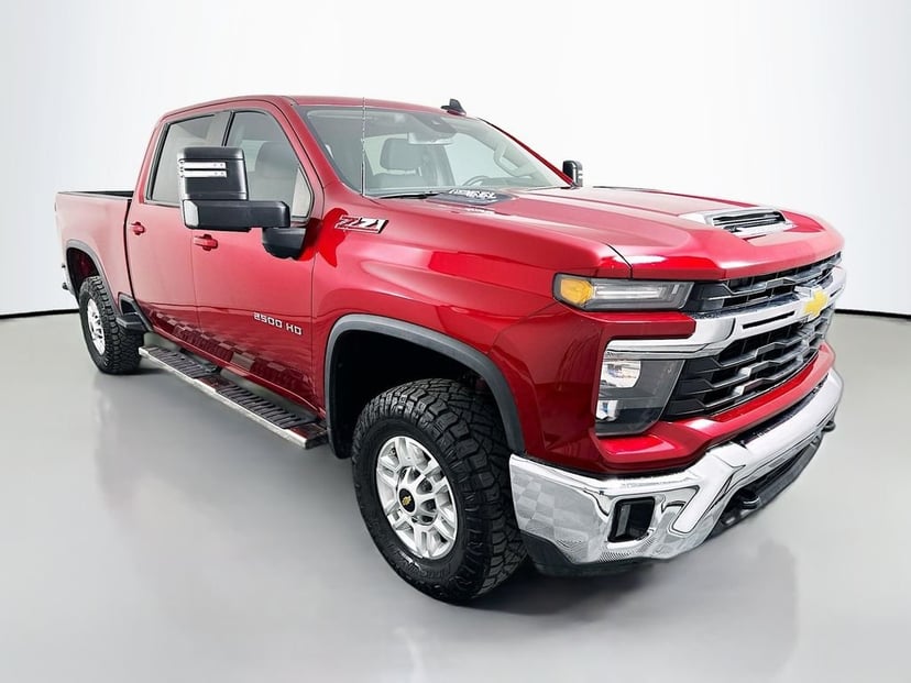 2024 Chevrolet Silverado HD - Image 3