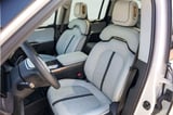 2024 Rivian R1S - Preview 10