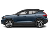 2022 Volvo XC40 - Preview 3
