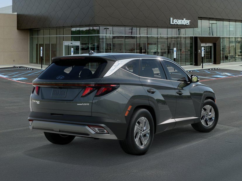 2026 Hyundai Tucson Hybrid - Image 3