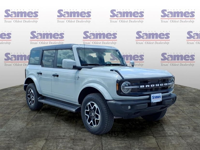 2026 Ford Bronco - Image 1