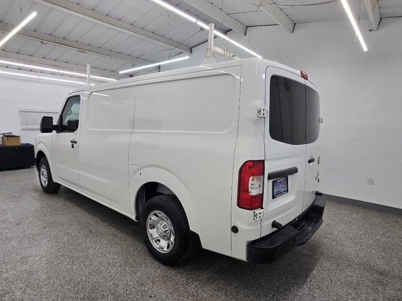 2017 Nissan NV Cargo 2500 HD SV V6 - Image 3