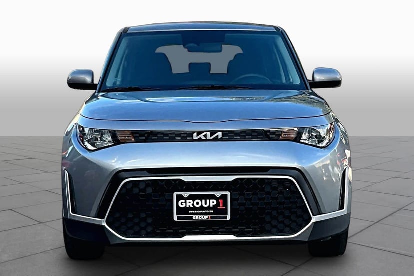 2025 Kia Soul - Image 2