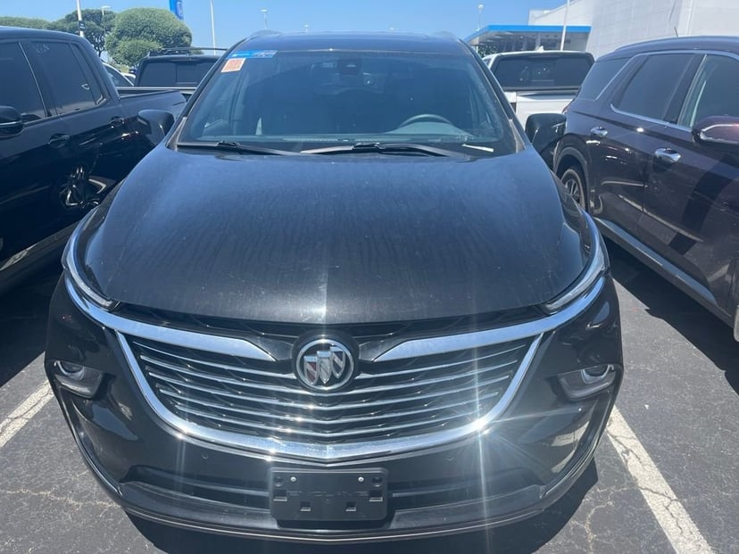 2023 Buick Enclave - Image 1