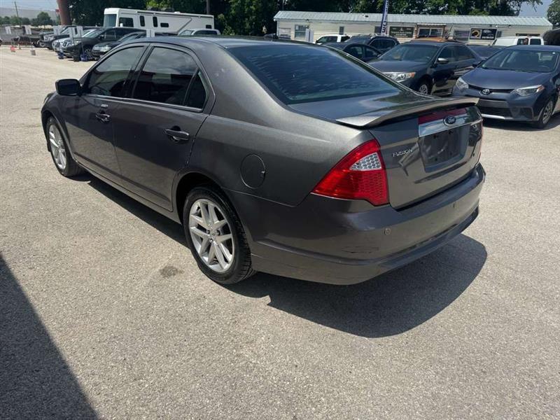 2010 Ford Fusion - Image 3