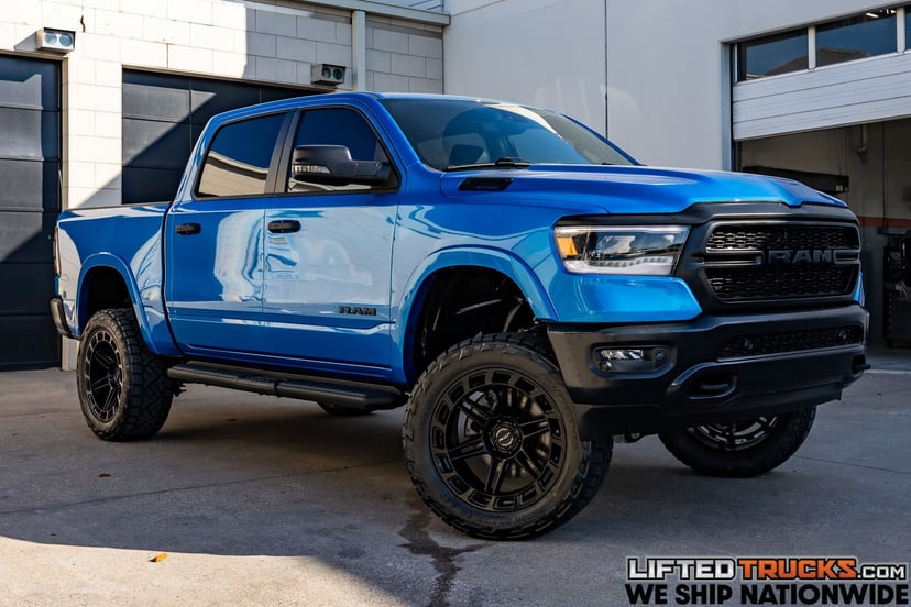 2023 Ram 1500 - Image 3
