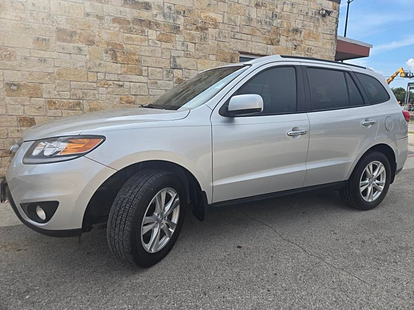 2012 Hyundai Santa Fe - Image 1