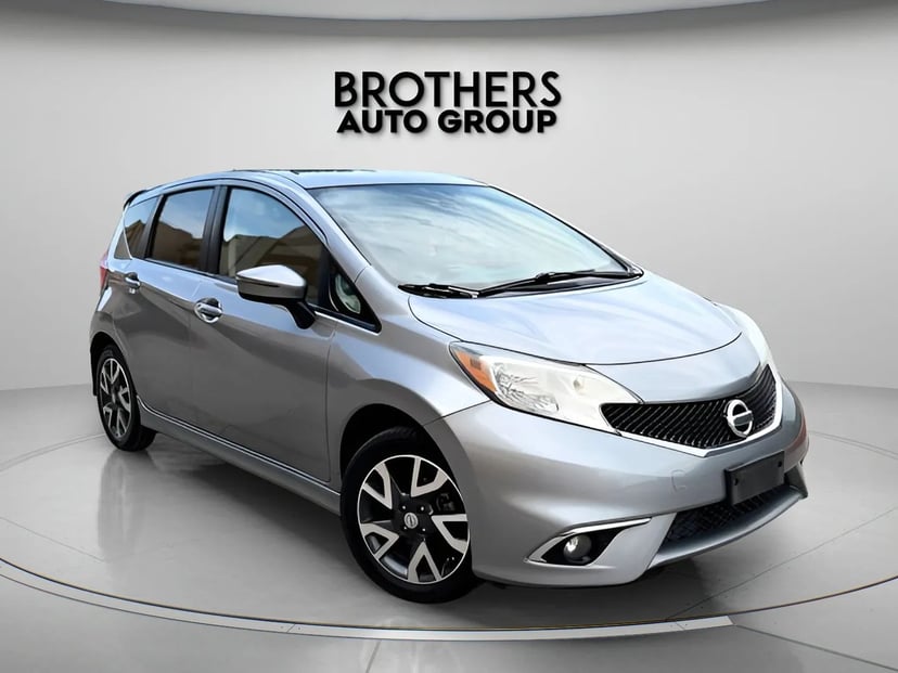 2015 Nissan Versa Note - Image 1