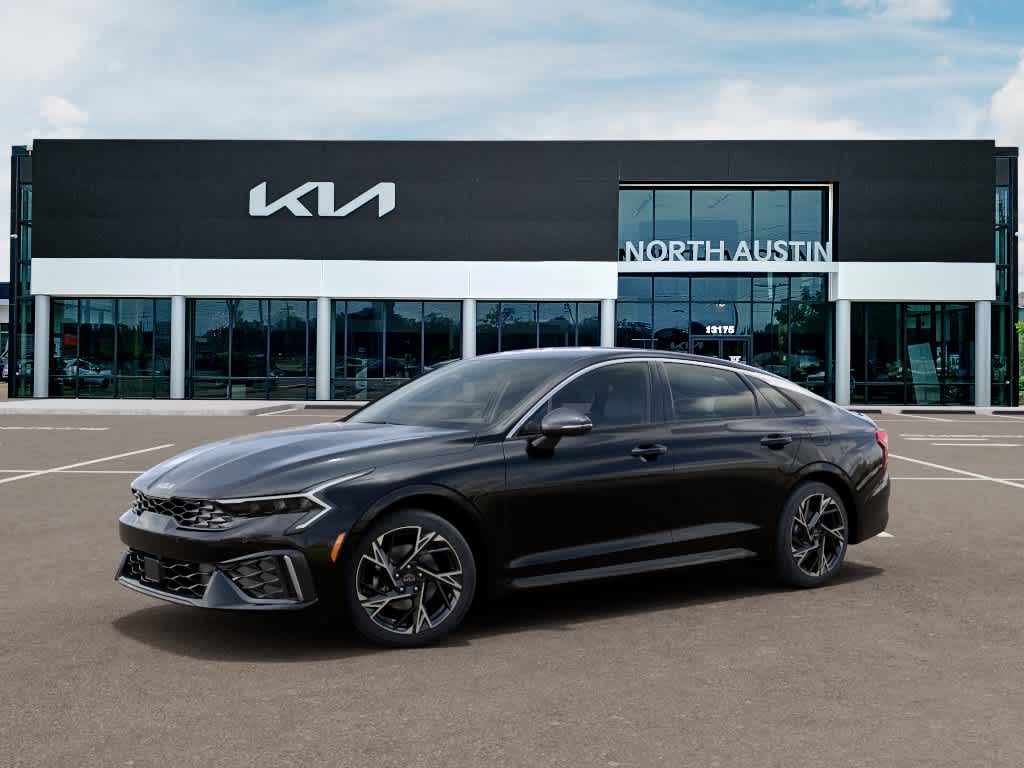 2026 Kia K5 - Image 2