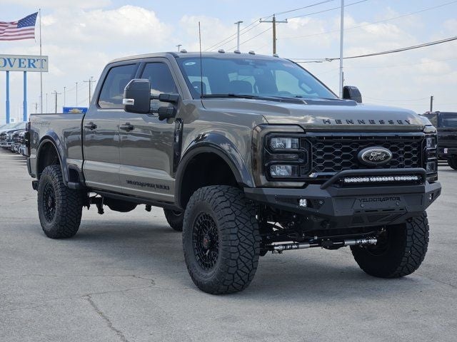 2026 Ford F-250 - Image 2