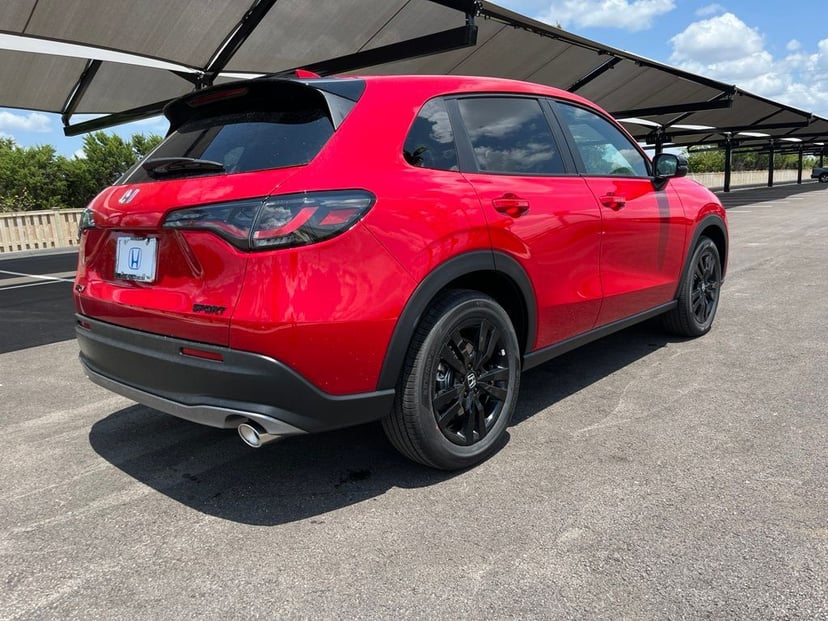 2027 Honda HR-V - Image 3