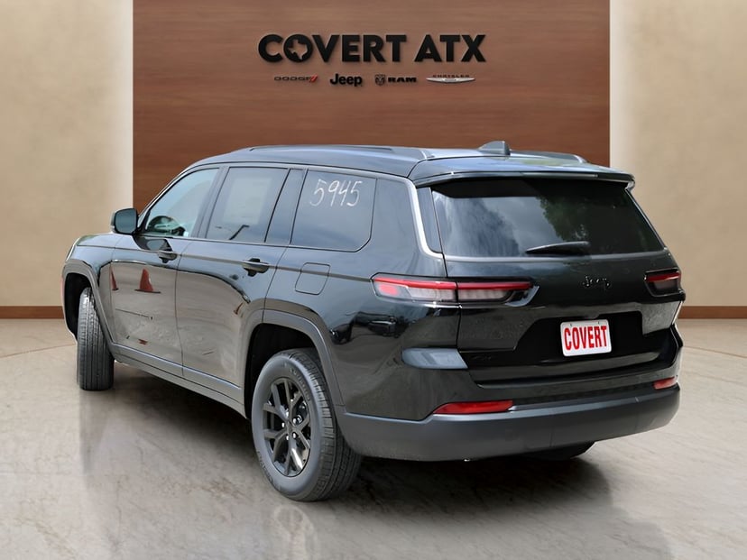 2026 Jeep Grand Cherokee L - Image 3