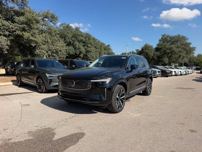 2027 Volvo XC90 - Image 1