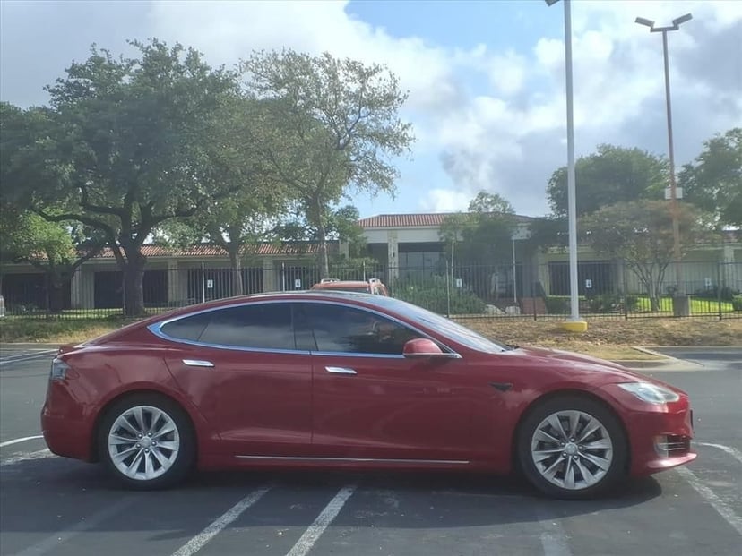 2018 Tesla Model S - Image 1