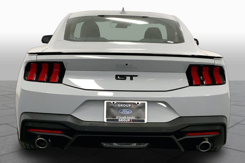 2026 Ford Mustang - Image 3