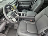 2026 Land Rover Defender - Preview 12