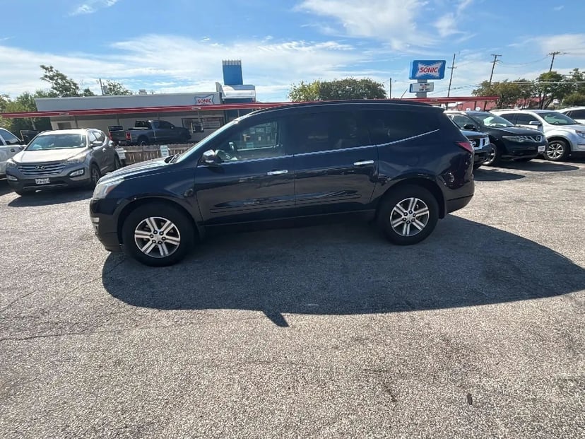 2015 Chevrolet Traverse - Image 1