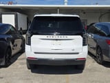 2025 Chevrolet Suburban - Preview 5