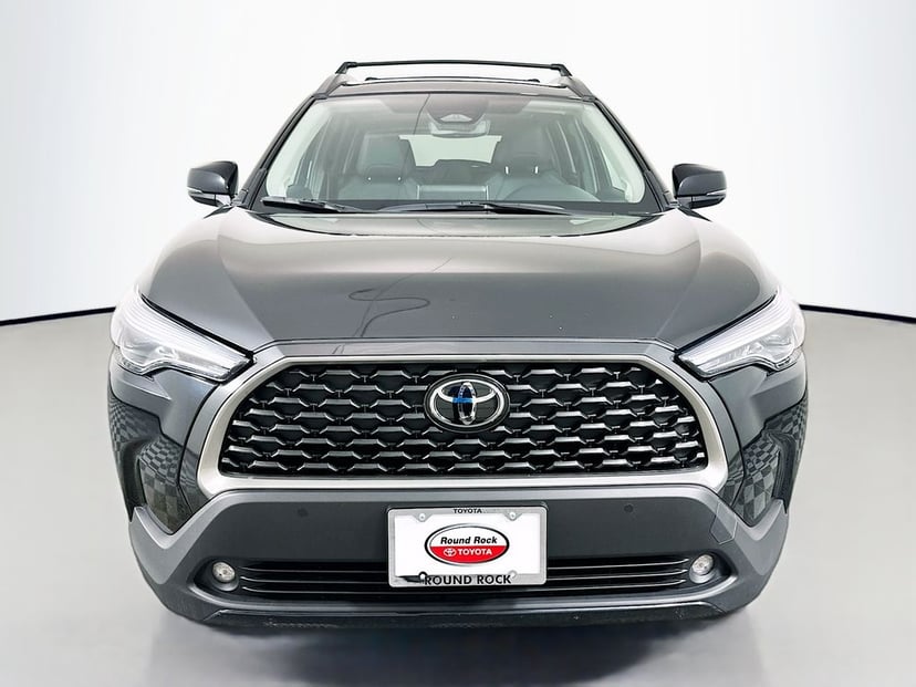 2025 Toyota Corolla Cross - Image 3