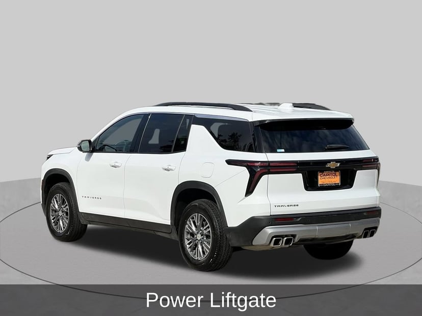 2025 Chevrolet Traverse - Image 2