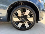 2025 Volvo XC60 - Preview 8