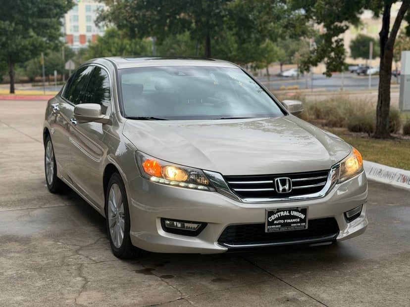 2013 Honda Accord - Image 1