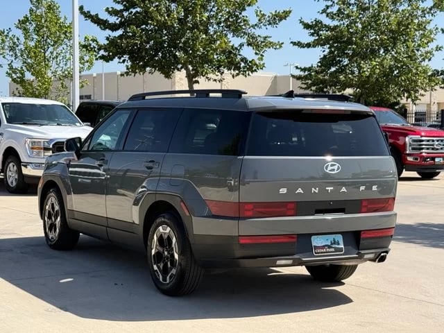2026 Hyundai Santa Fe - Image 2