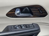 2023 Chrysler Pacifica - Preview 15