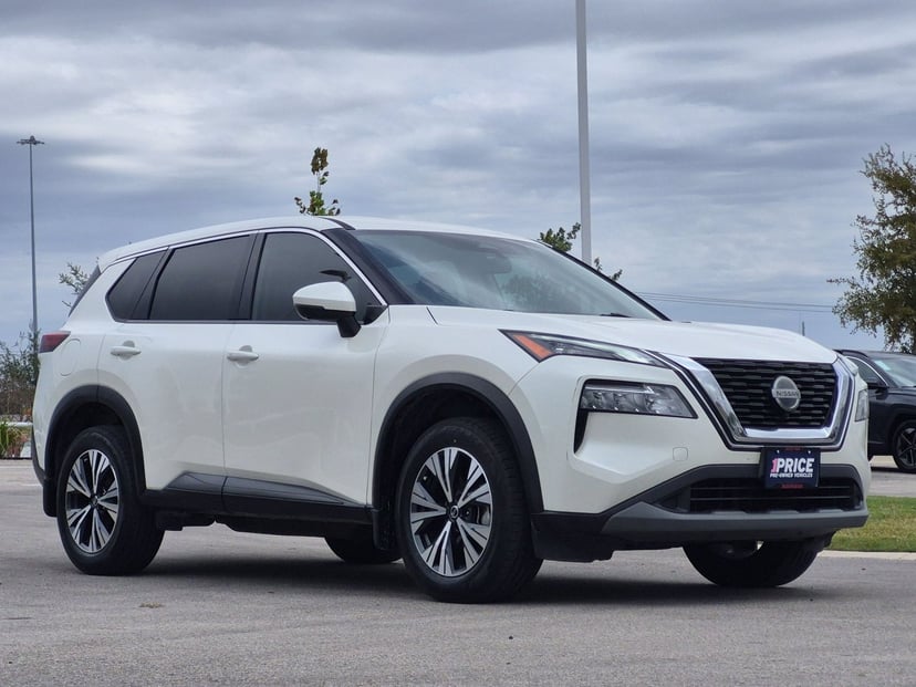 2021 Nissan Rogue - Image 1