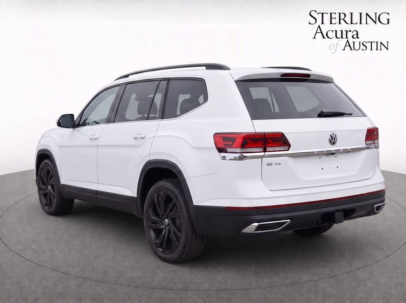 2023 Volkswagen Atlas - Image 2