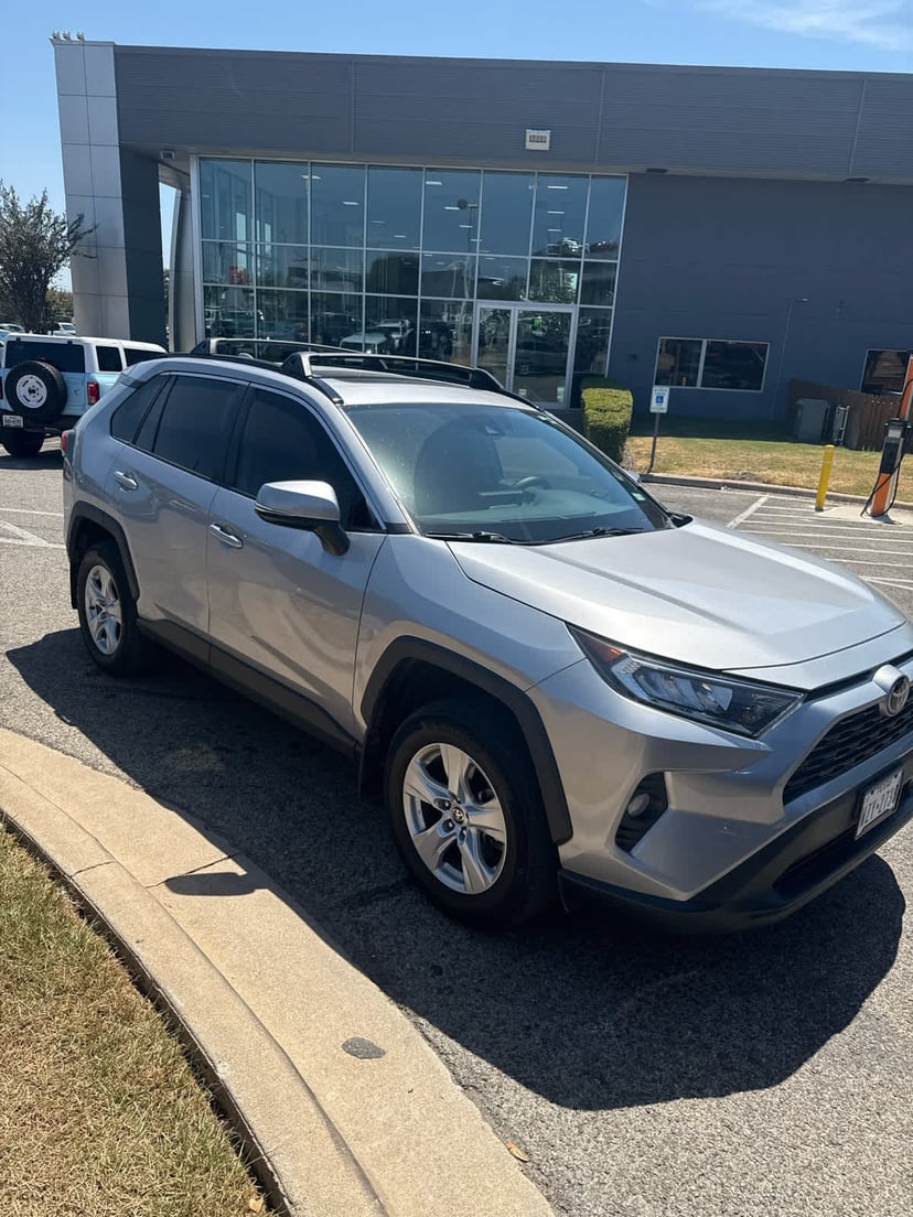 2021 Toyota RAV4 - Image 2