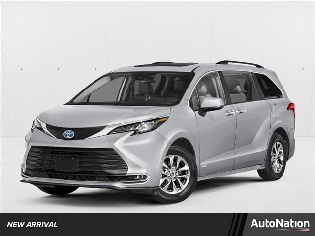 2025 Toyota Sienna - Image 1