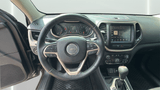 2017 Jeep Cherokee - Preview 12